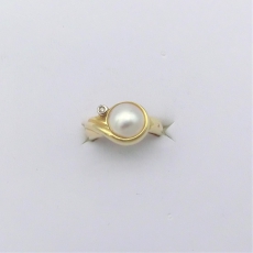 Perlenring 585/- Gold mit Brillant
