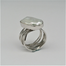 Ríng 925/-er Silber mit Barockperle